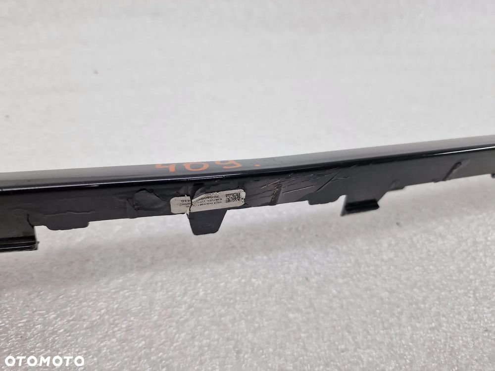 AUDI Q3 83A S-LINE 18- LISTWA / KRATKA / DEKOR ZDERZAKA PRZEDNIEGO PRZÓD , NR 83A807663 , NR AUKCJI KR409 - 11