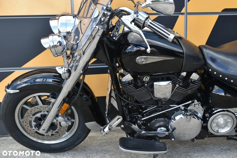 Yamaha Road Star - 10