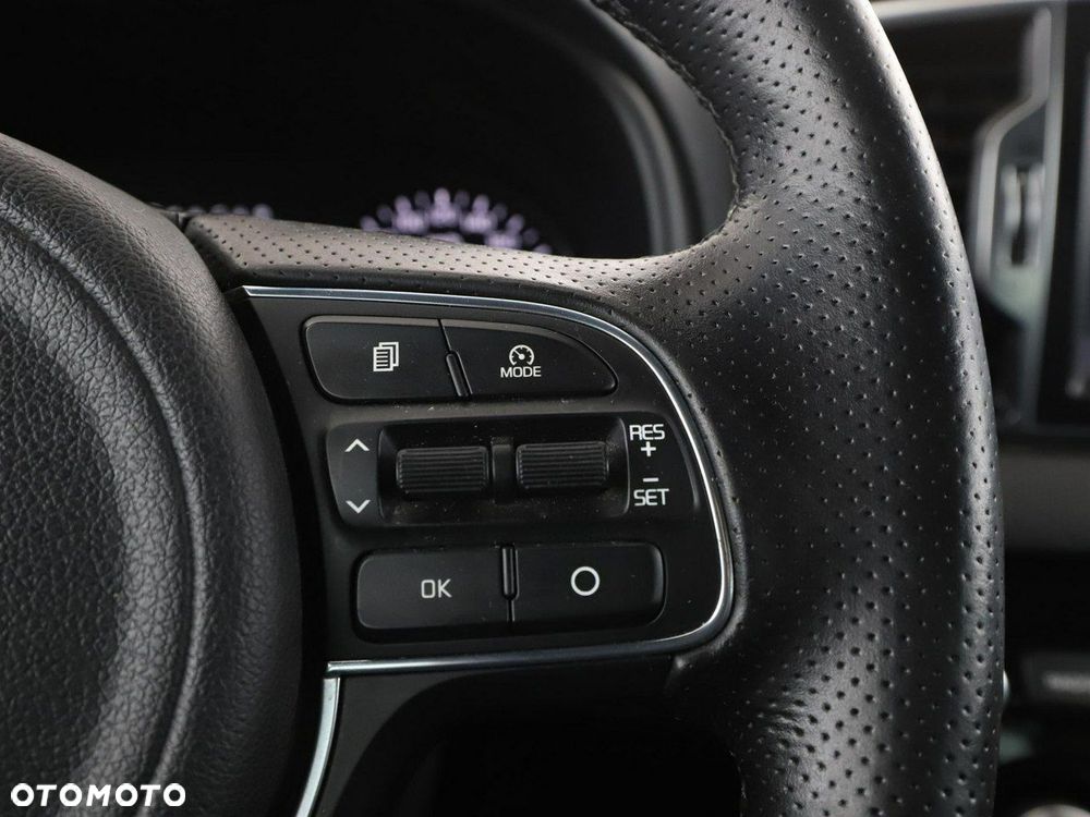 Kia Sportage 2,0 CRDI AWD GT Line - 33