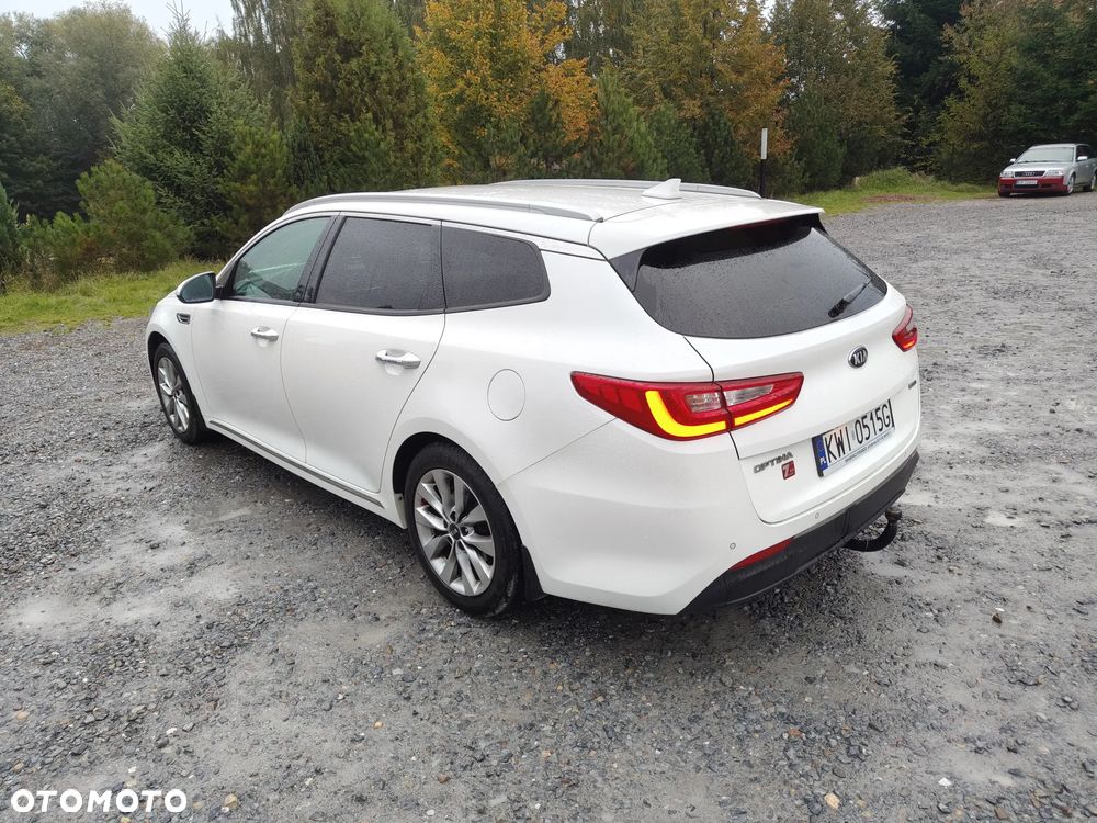 Kia Optima - 4