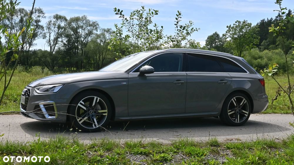 Audi A4 Avant 40 TDI quattro S tronic S line - 3