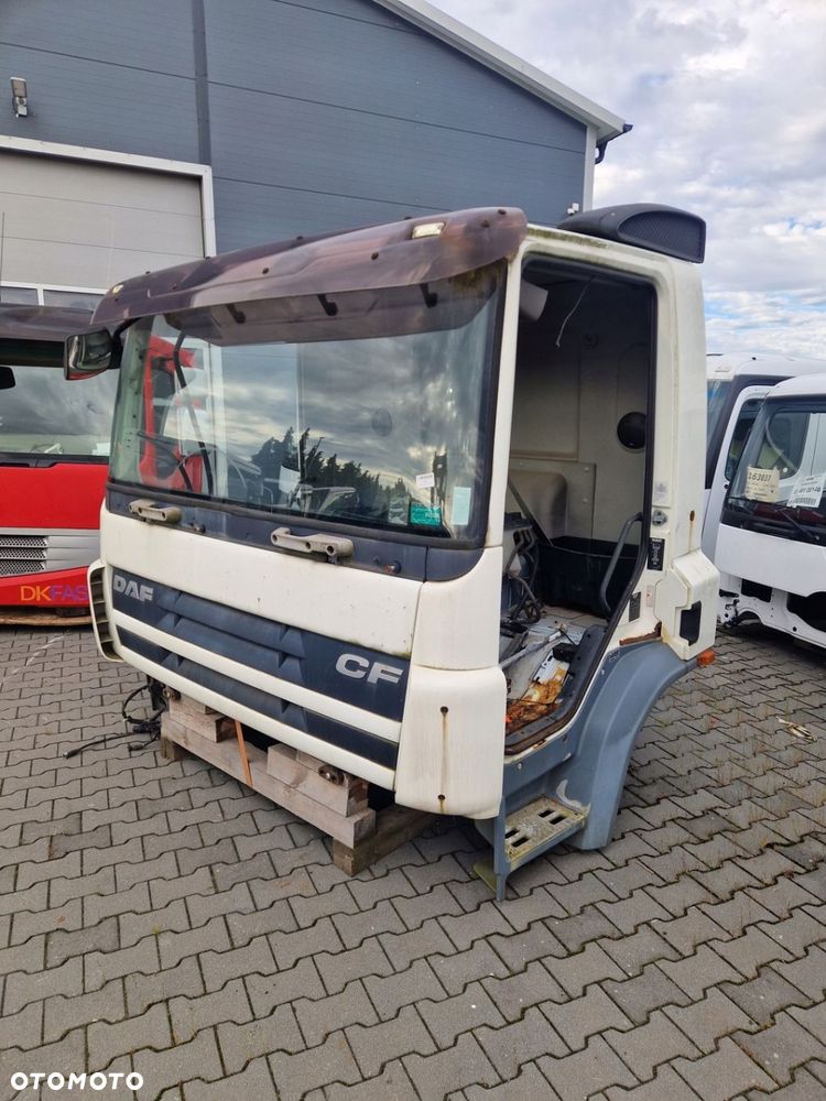Kabina Dzienna Krótka DAF CF / GINAF / Szkielet Goła KT F230 Euro 3 / 4 / 5 - 2