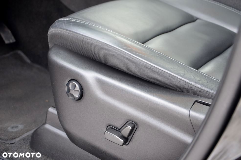 Dodge Durango 3,6 Limited - 12