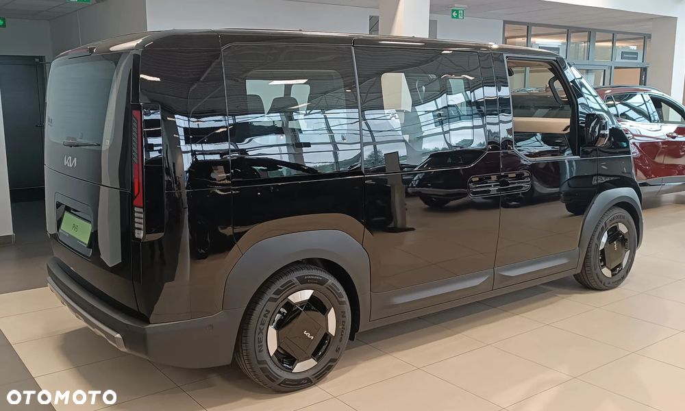Kia PV5 - 8