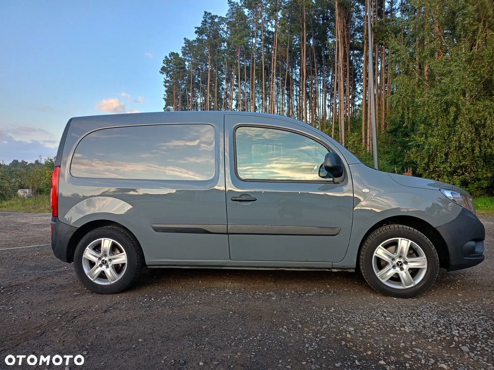 Mercedes-Benz Citan - 12