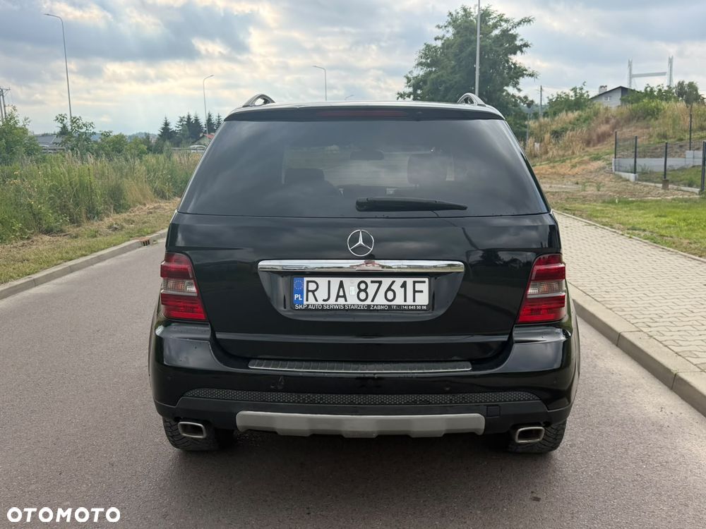 Mercedes-Benz ML 320 CDI 4Matic 7G-TRONIC - 12