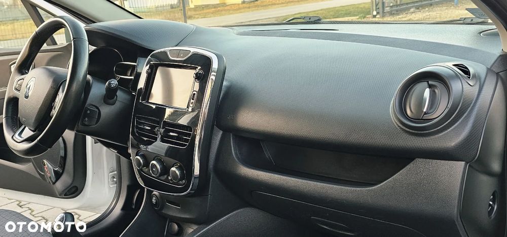 Renault Clio dCi 75 Stop & Start Expression - 26