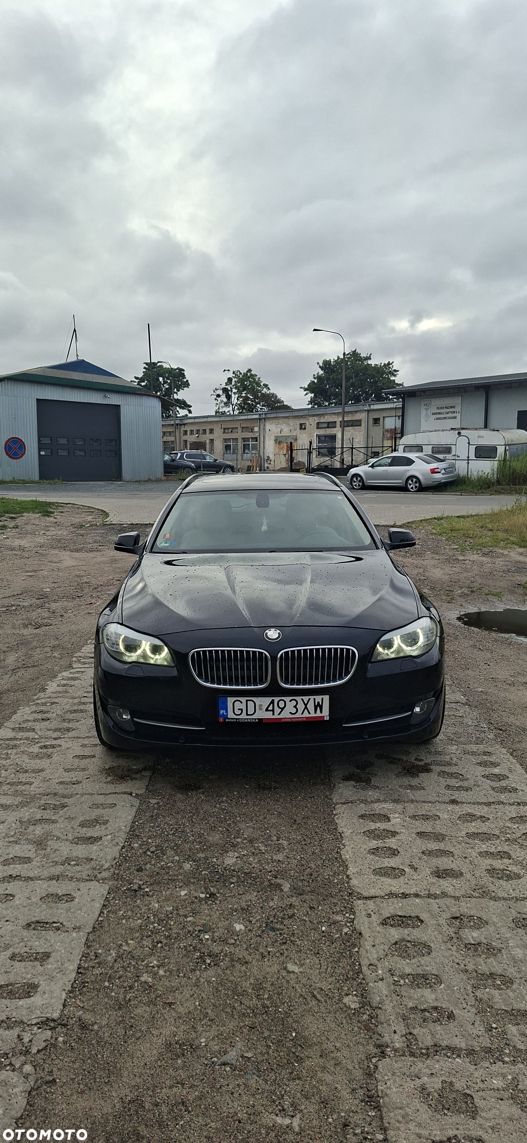 BMW Seria 5 520d Touring - 1