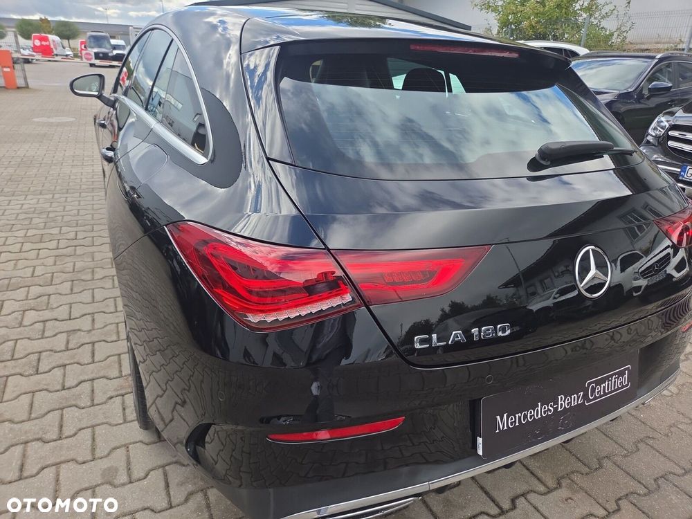 Mercedes-Benz CLA - 22
