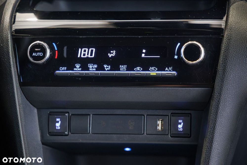 Toyota Yaris Cross Hybrid 1.5 Comfort - 27