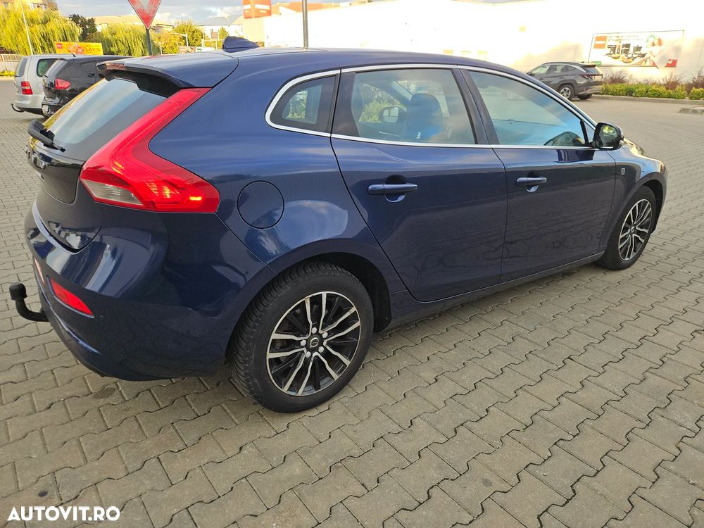 Volvo V40 D2 Ocean Race - 9