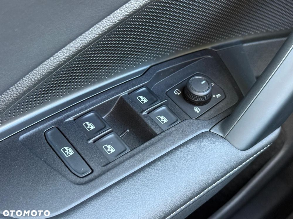 Volkswagen Tiguan 1.5 eTSI Life Plus DSG - 28