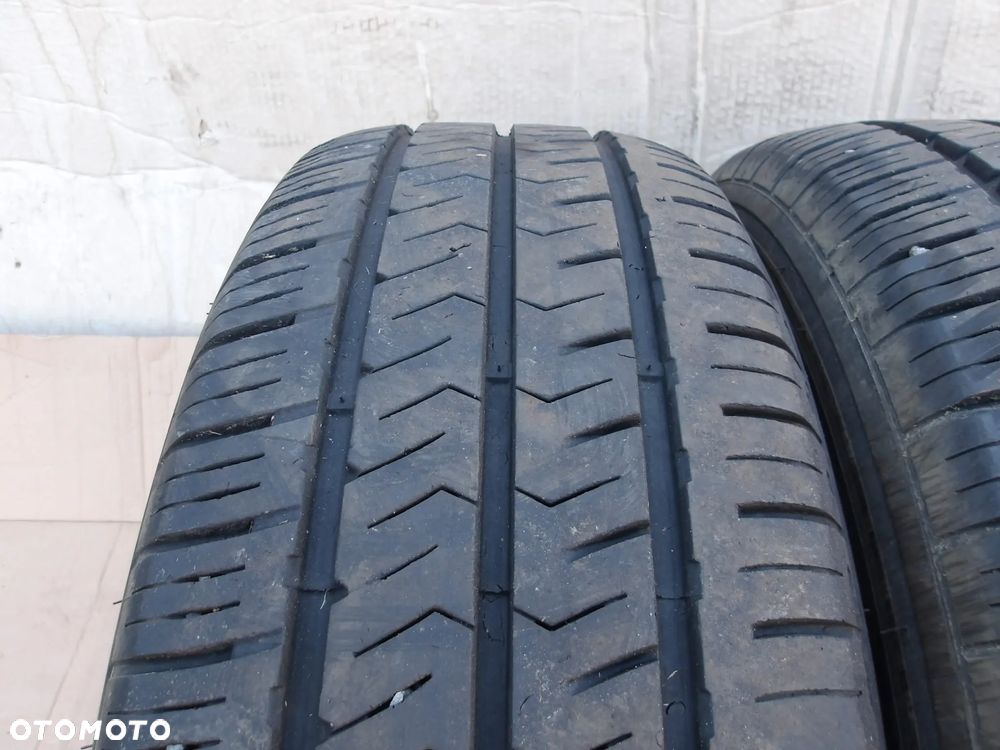 HANKOOK RADIAL RA28L 215.65.16C - 2