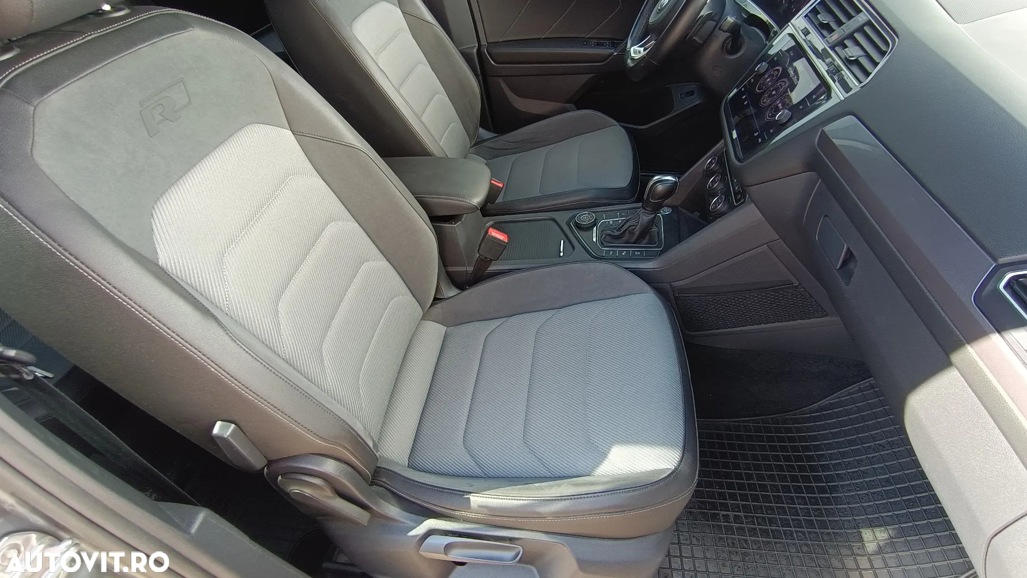 Volkswagen Tiguan 2.0 TDI DSG 4Mot Highline - 34