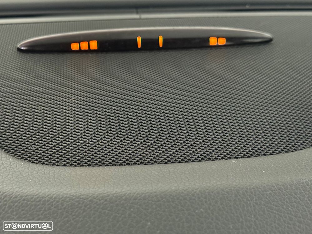 Mercedes-Benz CLA 200 d 7G-DCT AMG Line - 23