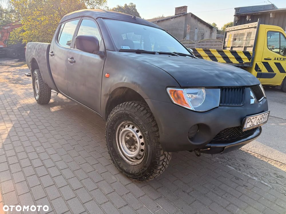Mitsubishi L200 - 2