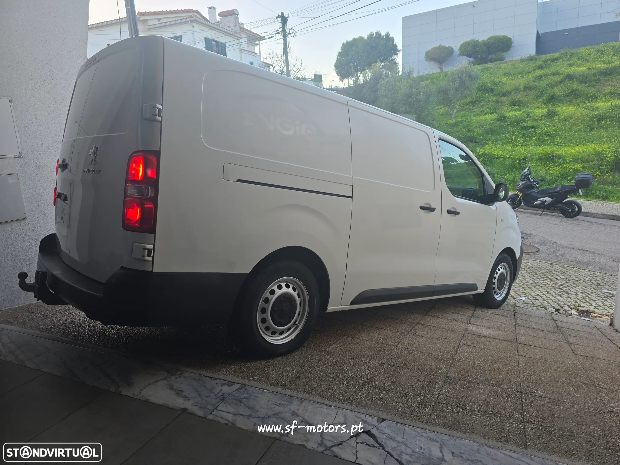 Peugeot Expert L2H1 - 8