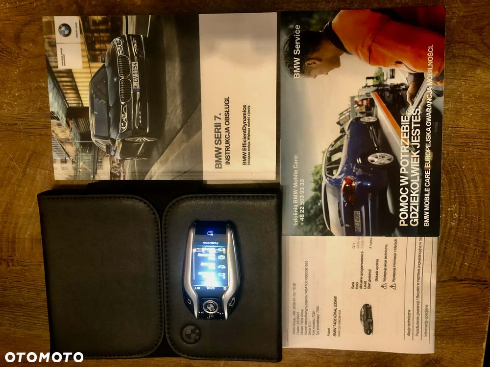 BMW Seria 7 740d xDrive - 23