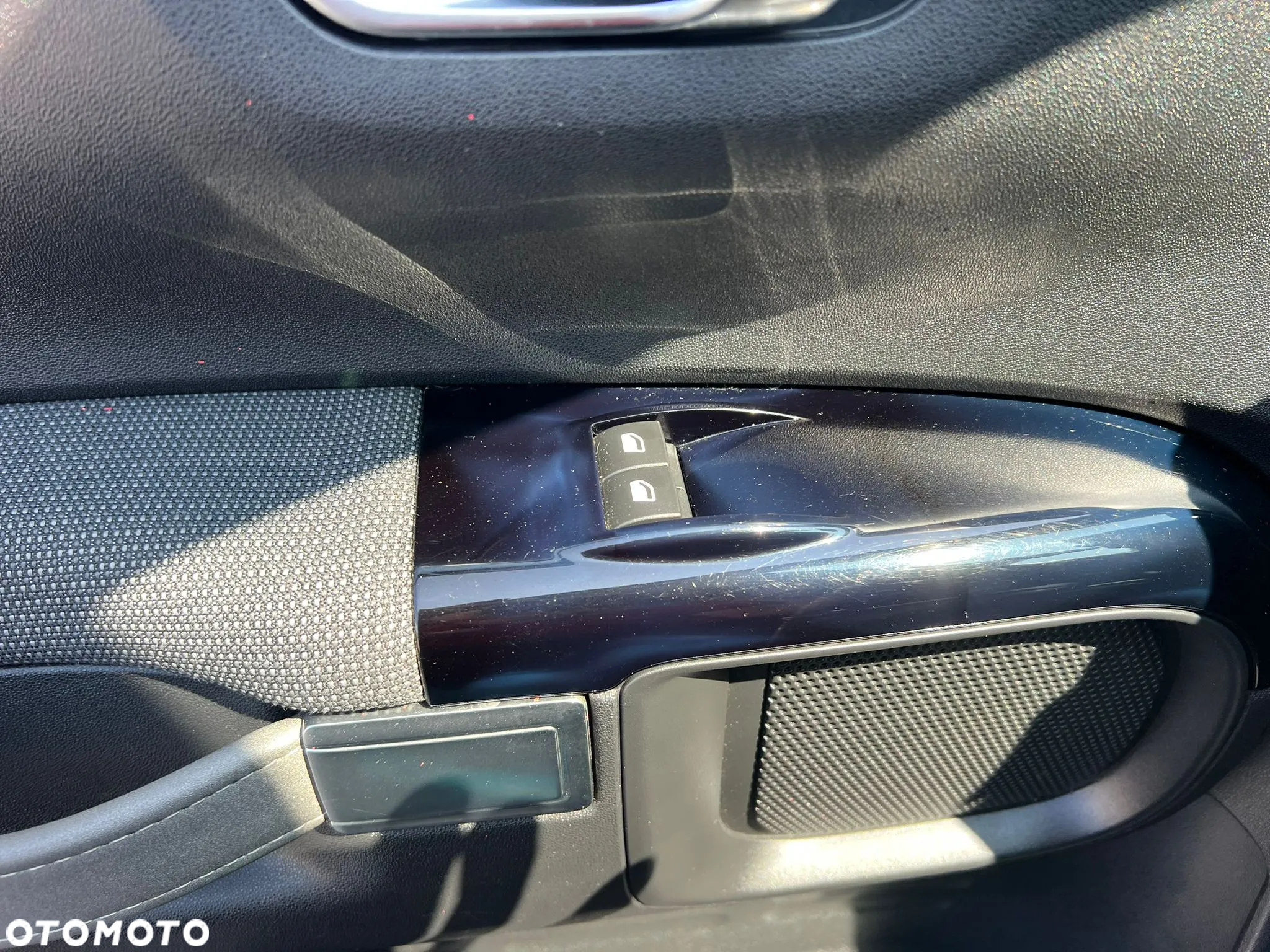 Citroën C4 Cactus 1.6 BlueHDi Feel - 17