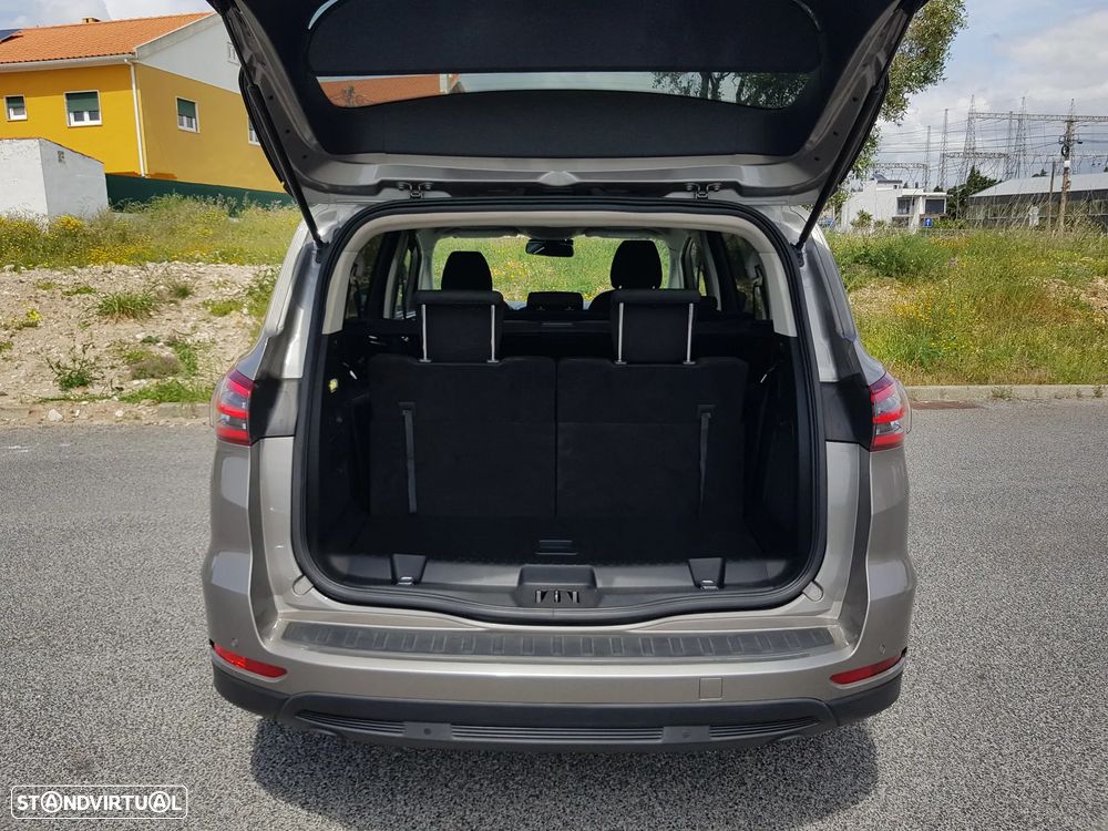 Ford S-Max 2.0 TDCi Titanium - 51