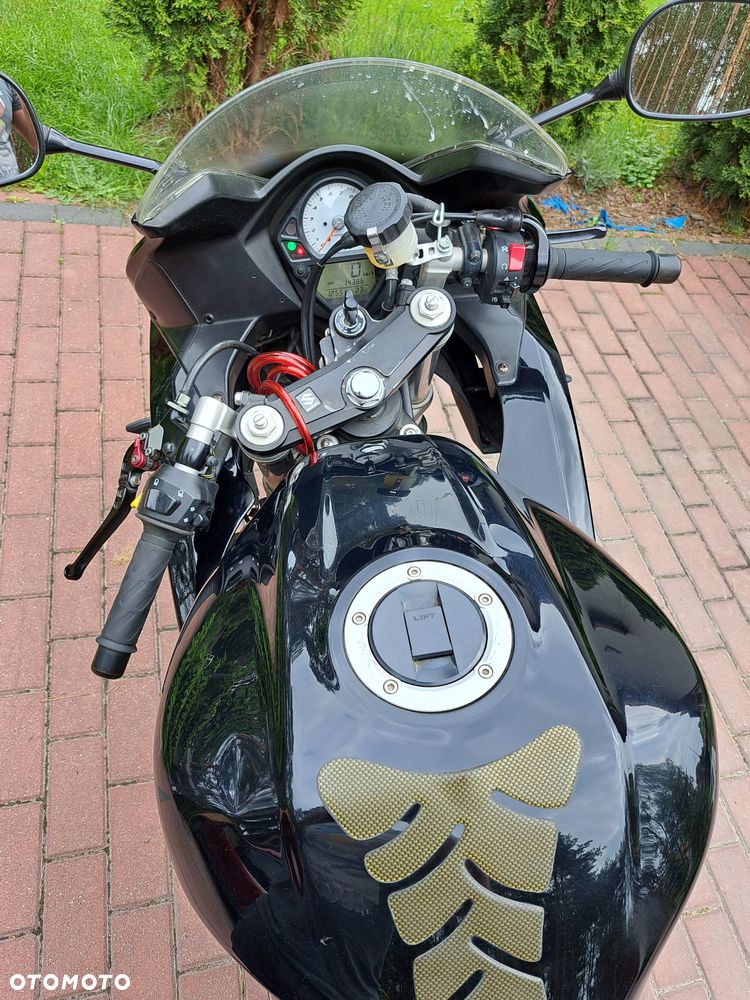 Suzuki SV - 8