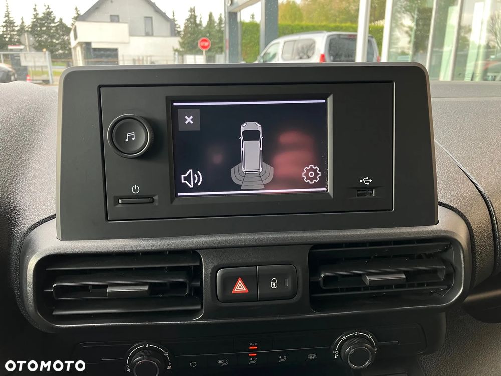 Toyota Proace City 1.5 D-4D Long 2,4t Active - 31