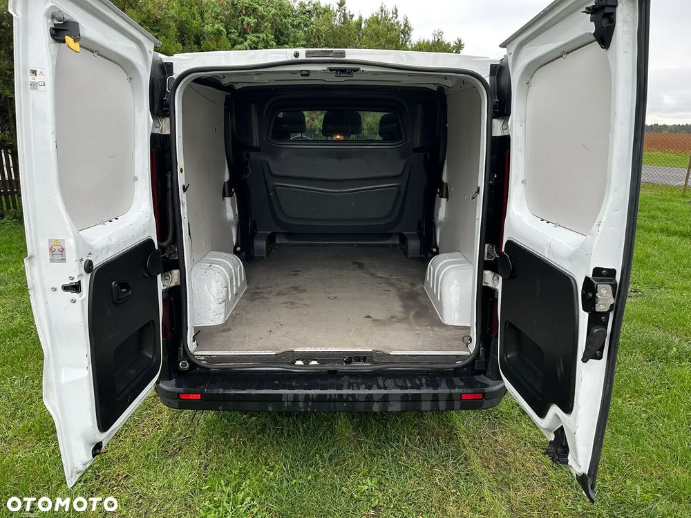 Opel Vivaro - 14