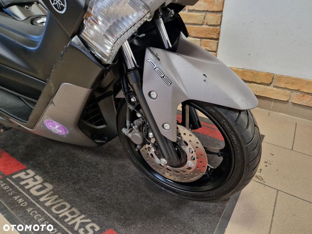 Yamaha NMAX - 22