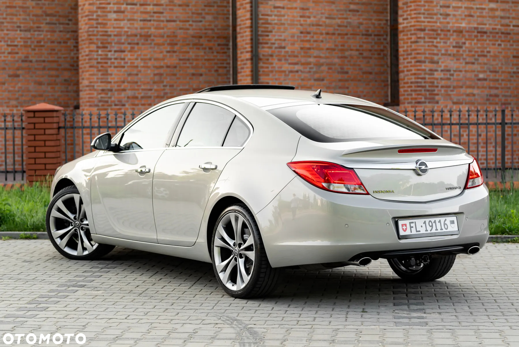 Opel Insignia 2.0 Turbo 4x4 Cosmo - 12