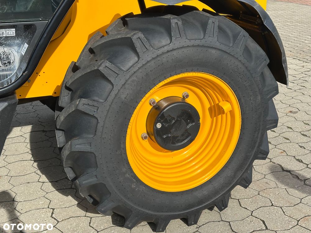 JCB 531-70 - 13