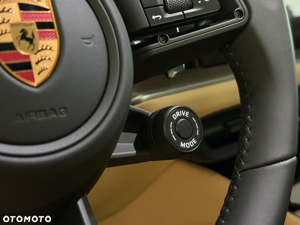 Porsche Cayenne Black Edition - 33