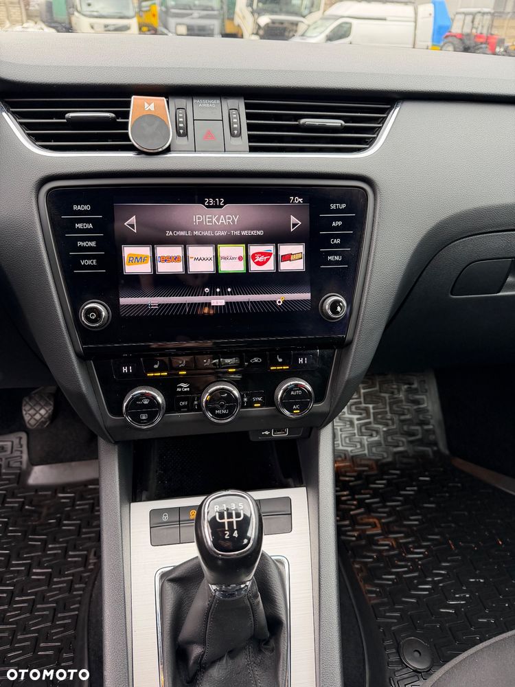Skoda Octavia 1.6 TDI SCR Ambition - 11