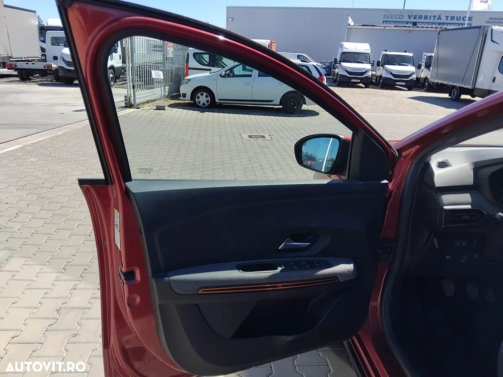 Dacia Sandero Stepway TCe 90 MT6 Expression - 16