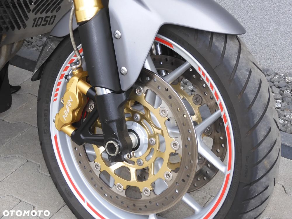 Triumph Tiger - 12