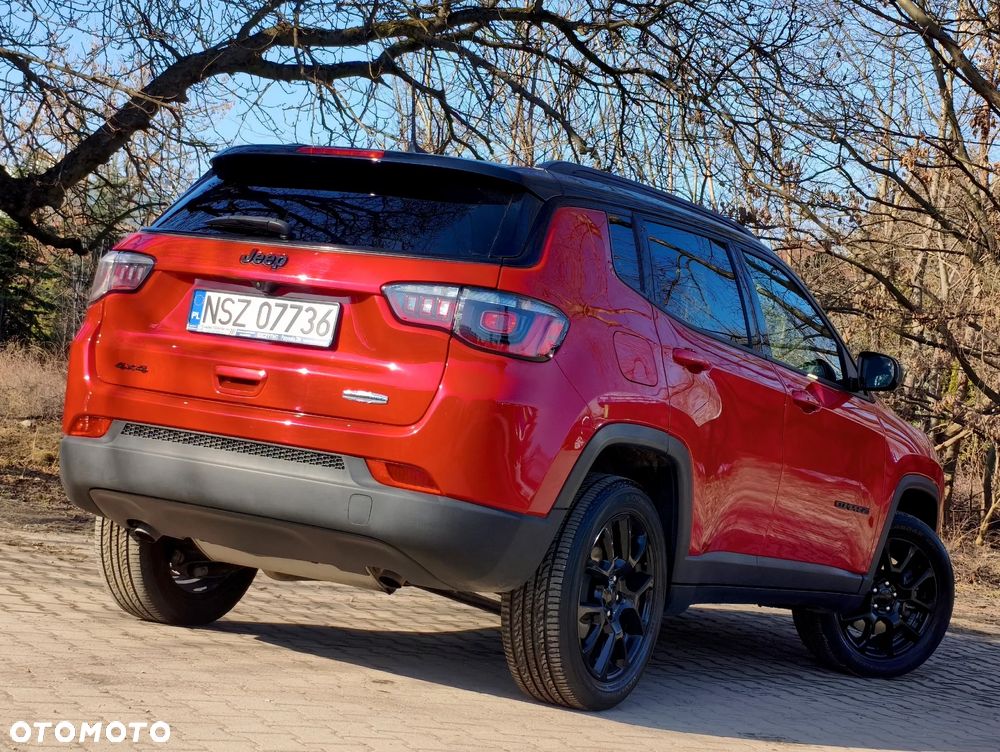 Jeep Compass - 34