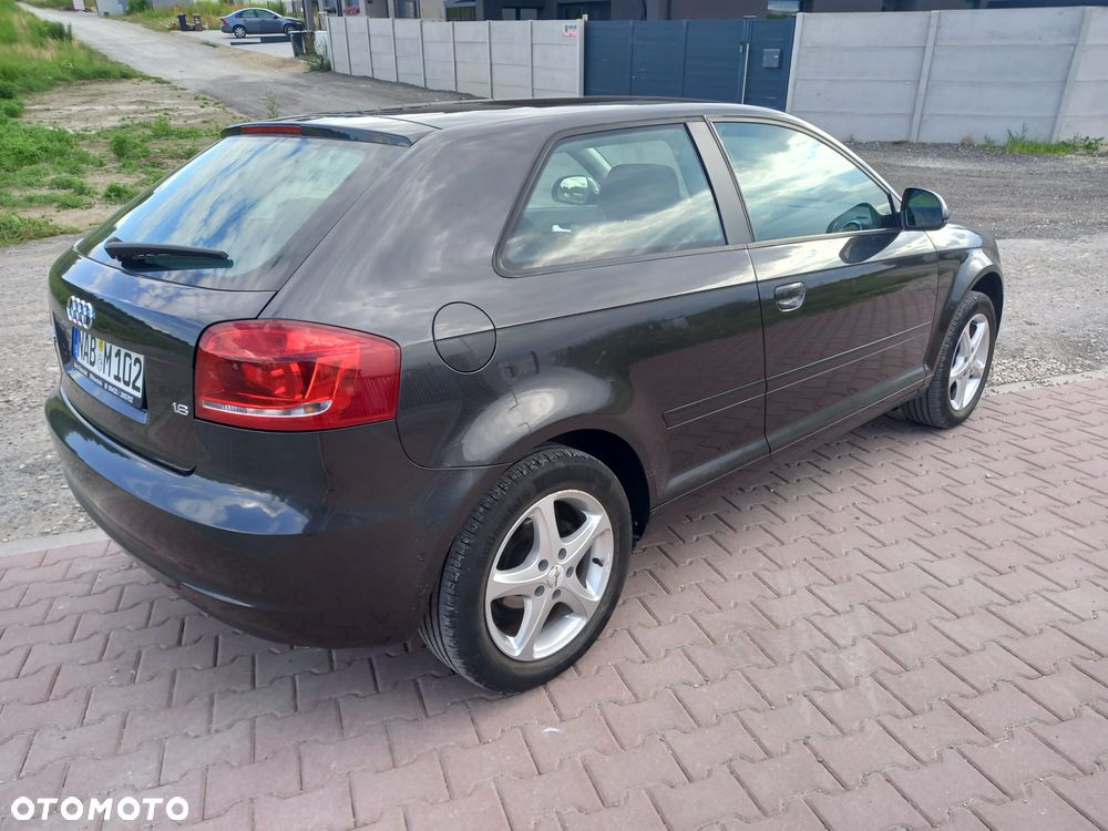 Audi A3 3-drzwiowe 1.6 Limited Edition - 7