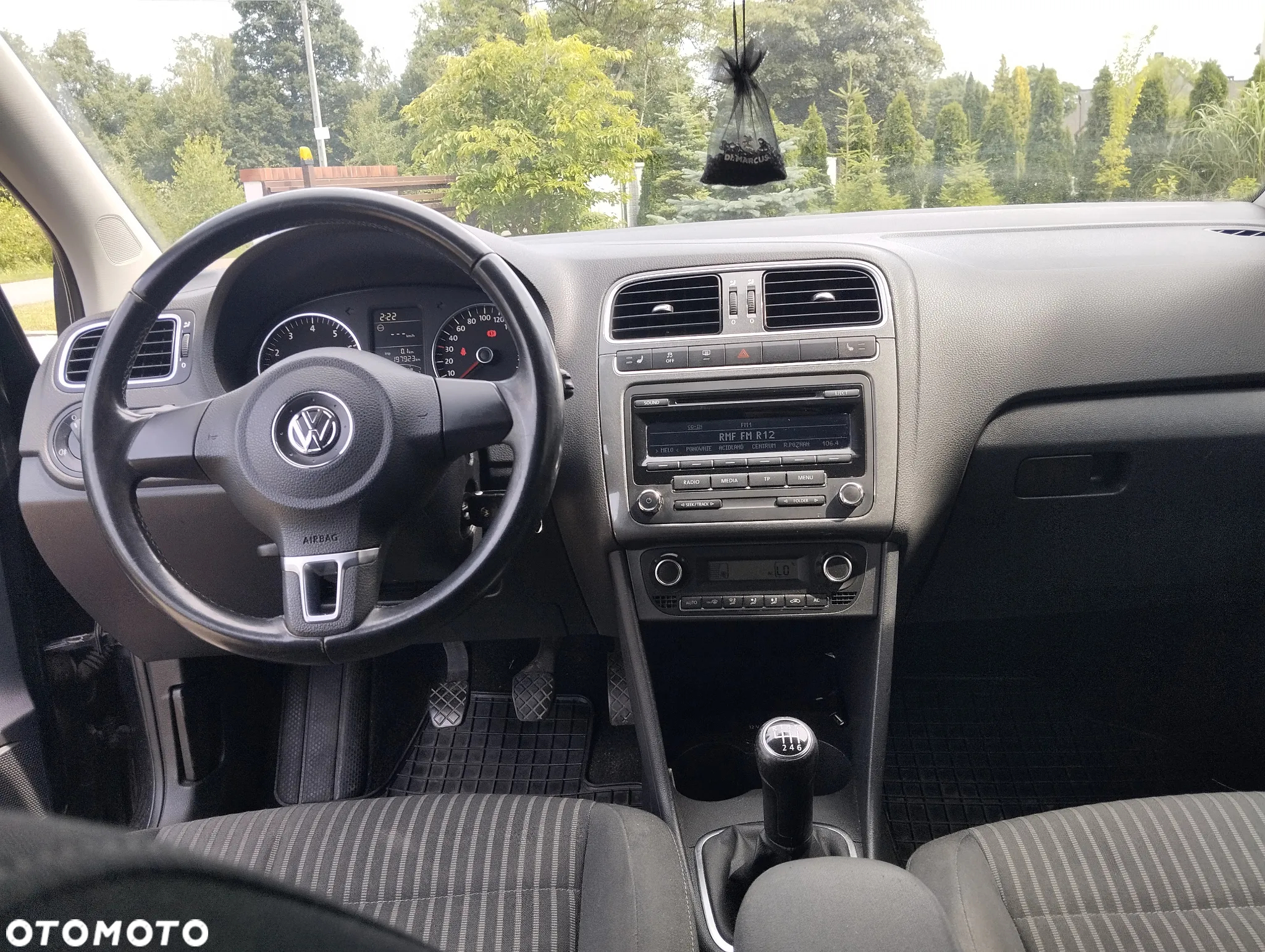 Volkswagen Polo - 11