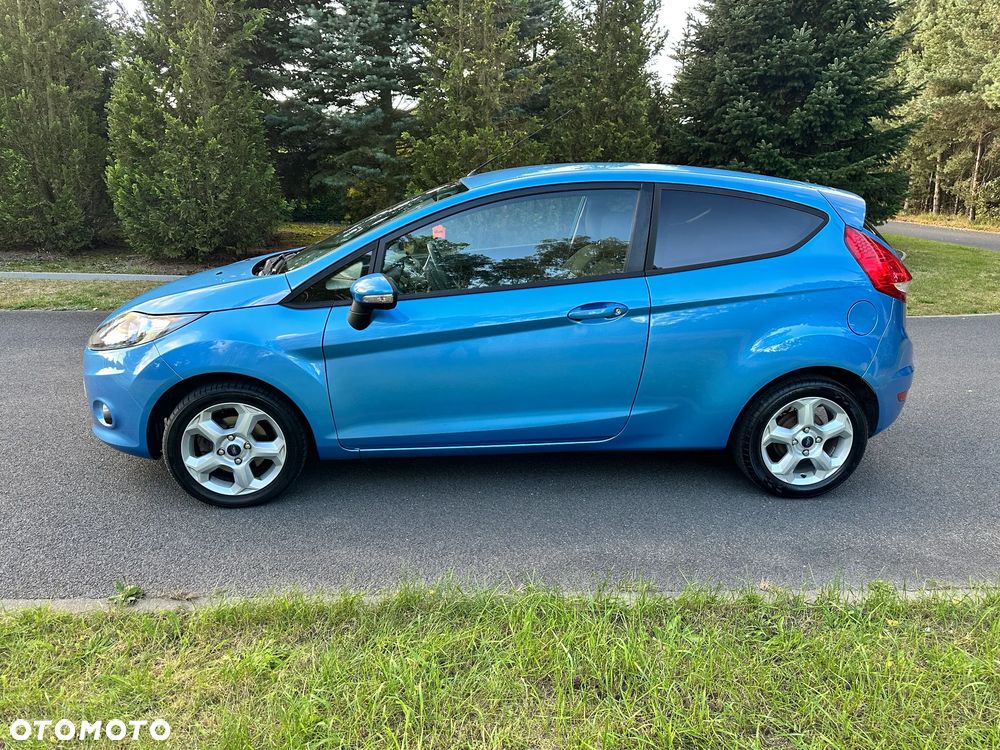 Ford Fiesta 1.25 Ghia - 7