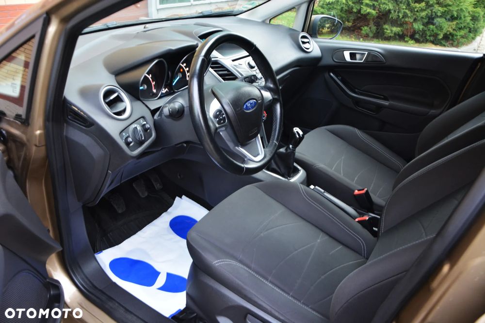 Ford Fiesta 1.25 SYNC Edition - 17