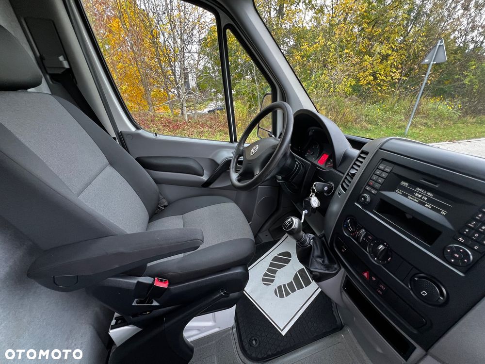 Volkswagen CRAFTER - 23