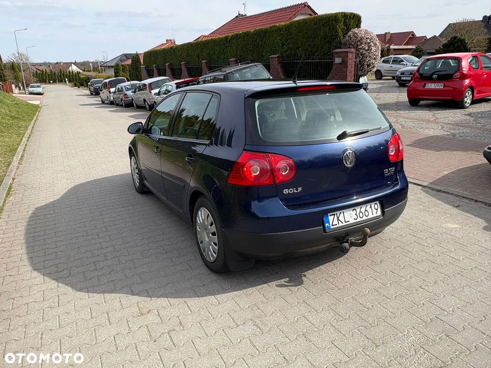 Volkswagen Golf 1.9 TDI Comfortline - 6
