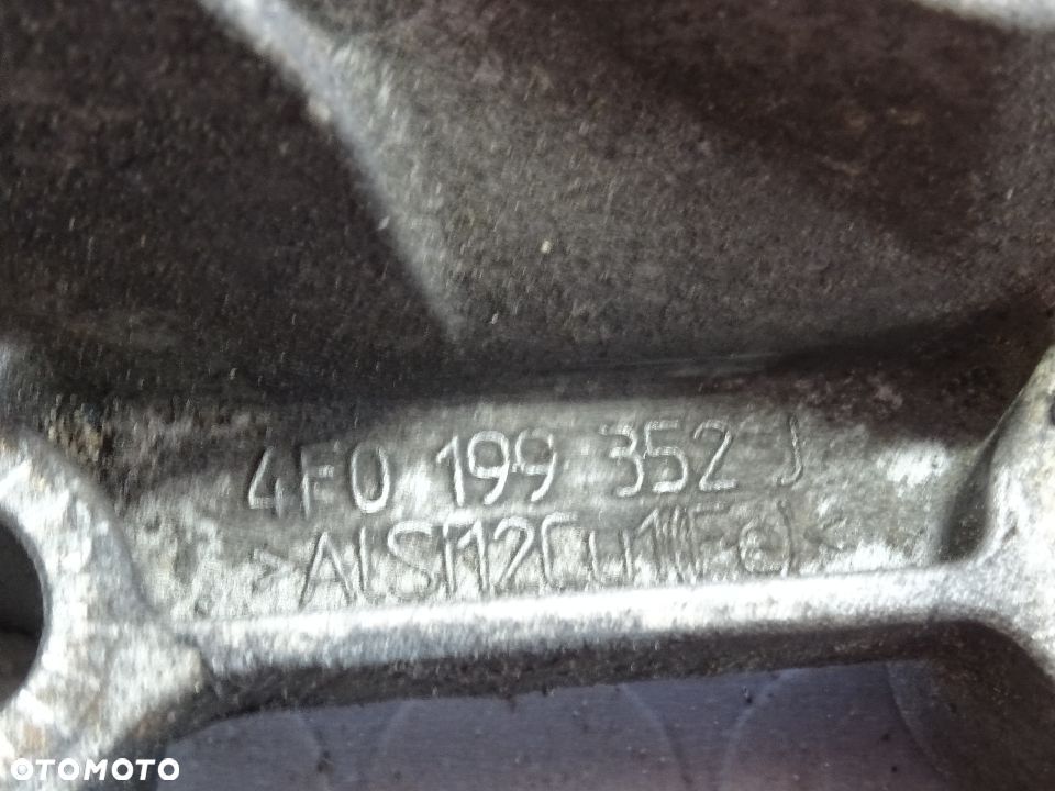4F0199351Q 4F0199352J lapa silnika 5.2 FSI Audi A6 C6 S6 czesci - 2