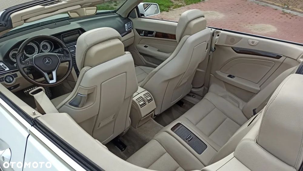 Mercedes-Benz Klasa E 350 Cabrio 7G-TRONIC - 30