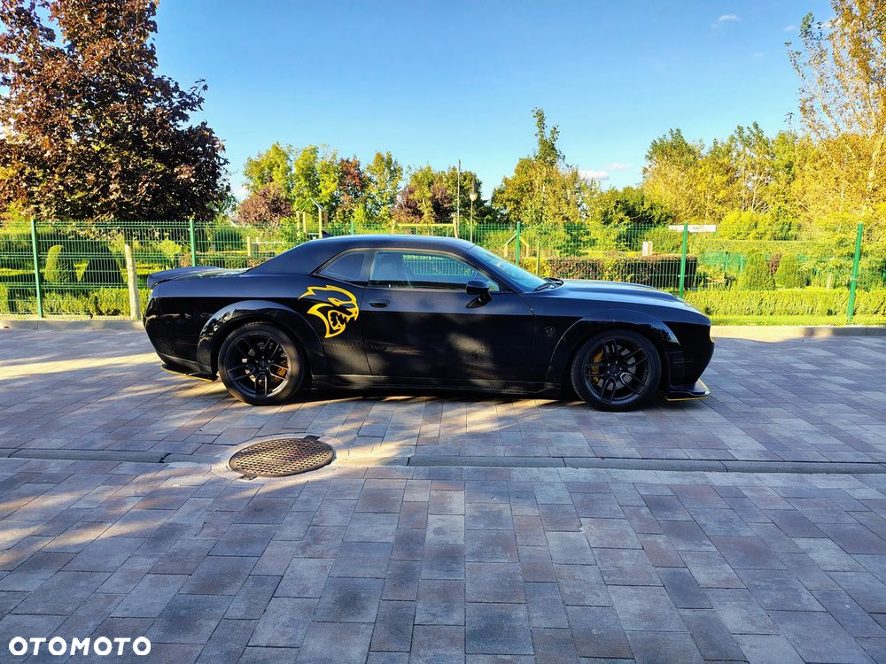 Dodge Challenger 6.4 Scat Pack Widebody - 8