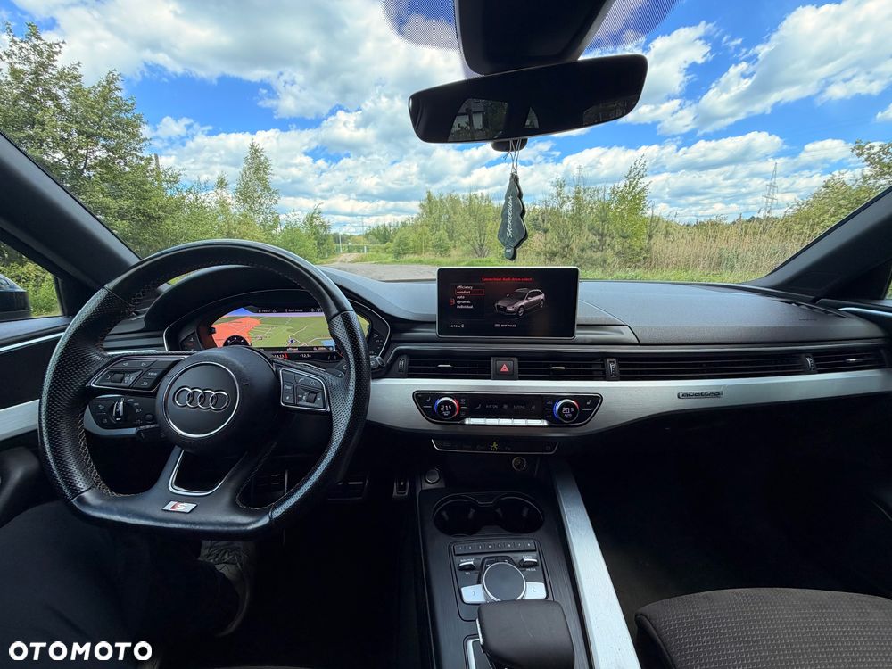 Audi A4 Avant - 11