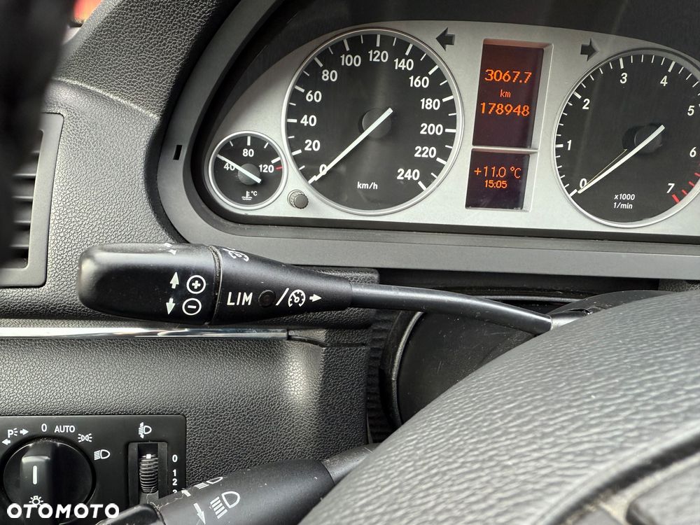 Mercedes-Benz Klasa B 200 Turbo Autotronic - 22