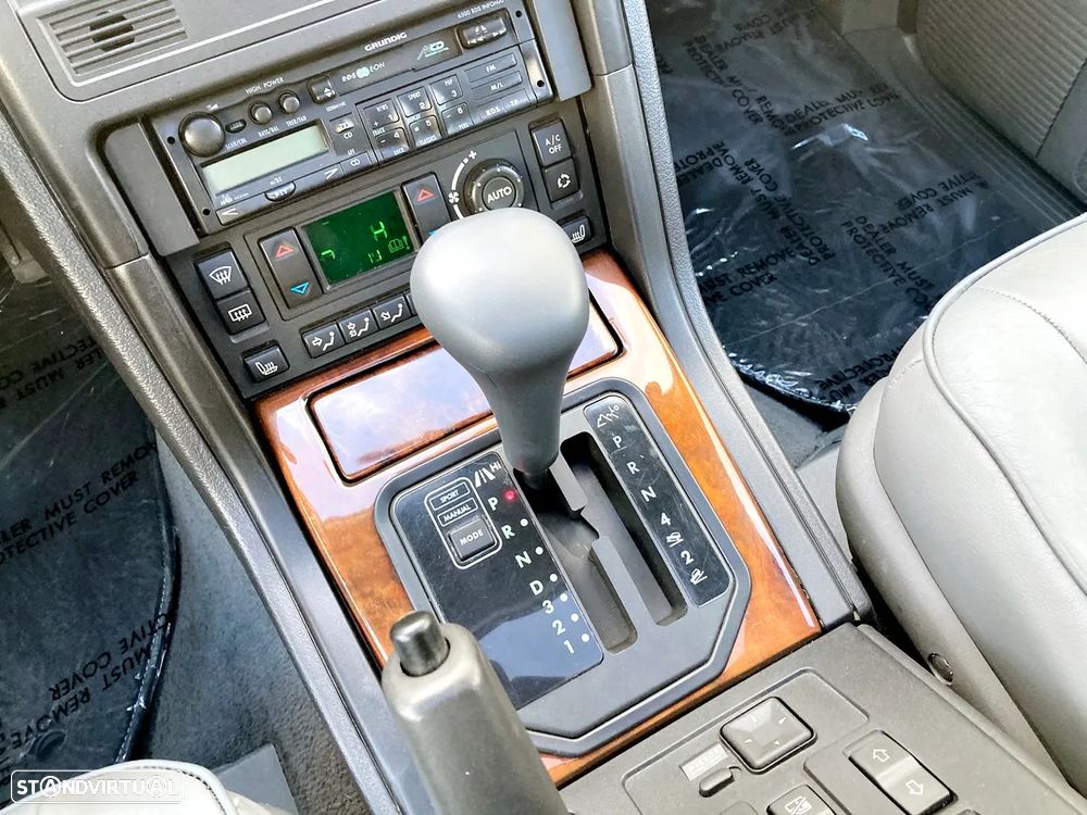 Land Rover Range Rover 4.6 HSE - 16