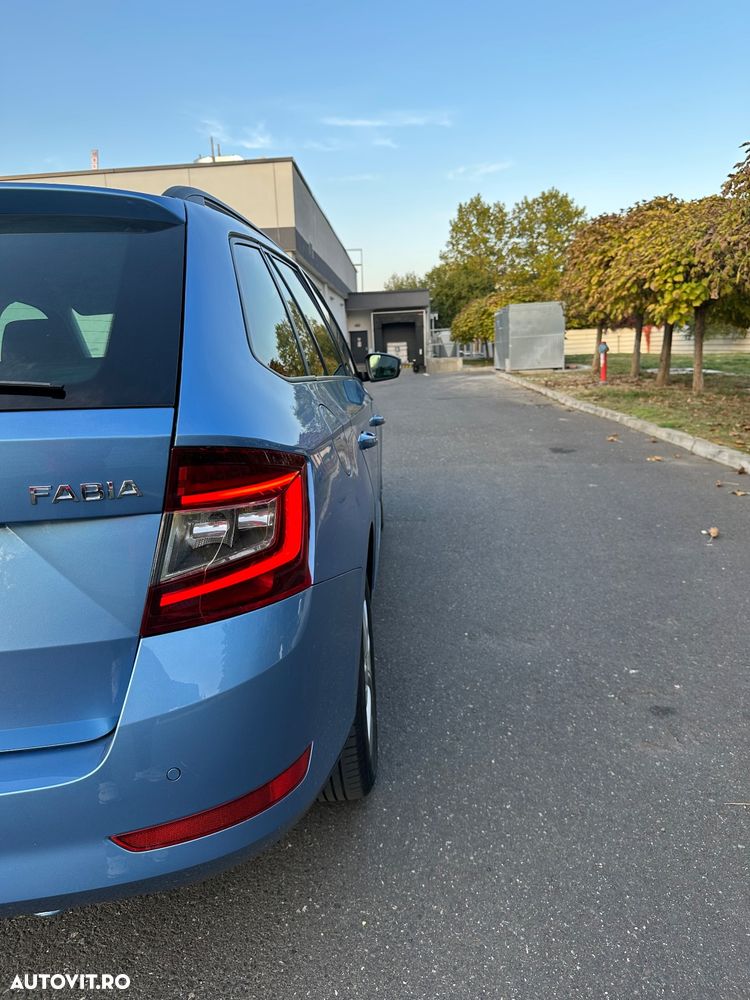 Skoda Fabia 1.0 TSI Ambition - 9