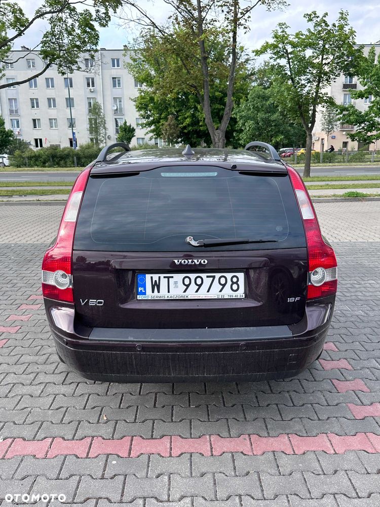 Volvo V50 - 2