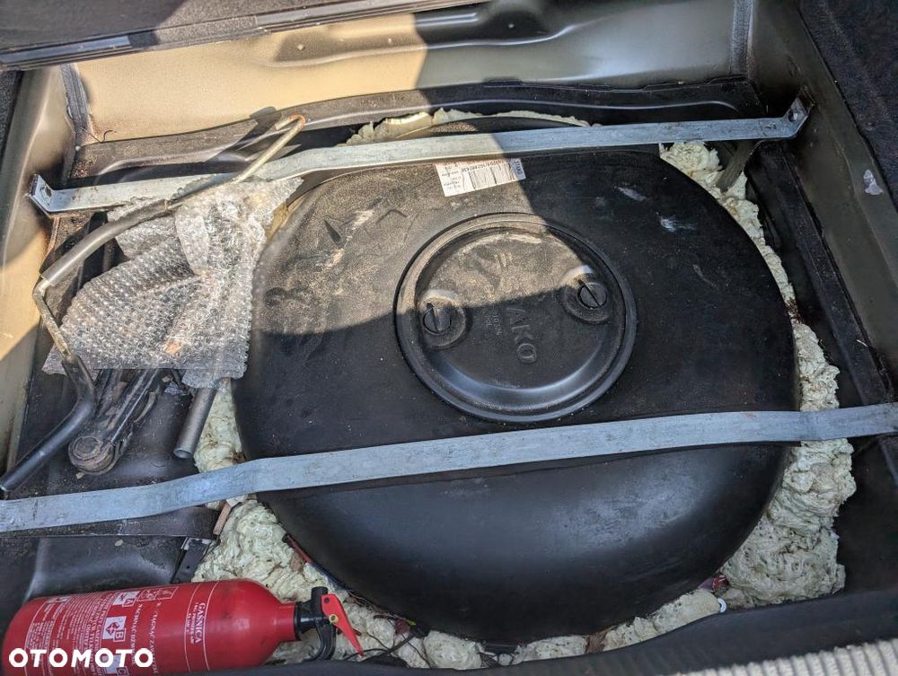 Volkswagen Passat - 9